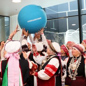 Opening events of the Cultural Diversity Year culminated with the handover of the theme year title at the Tallinn College of Music and Ballet (Raul Mee, Kristi Sits)